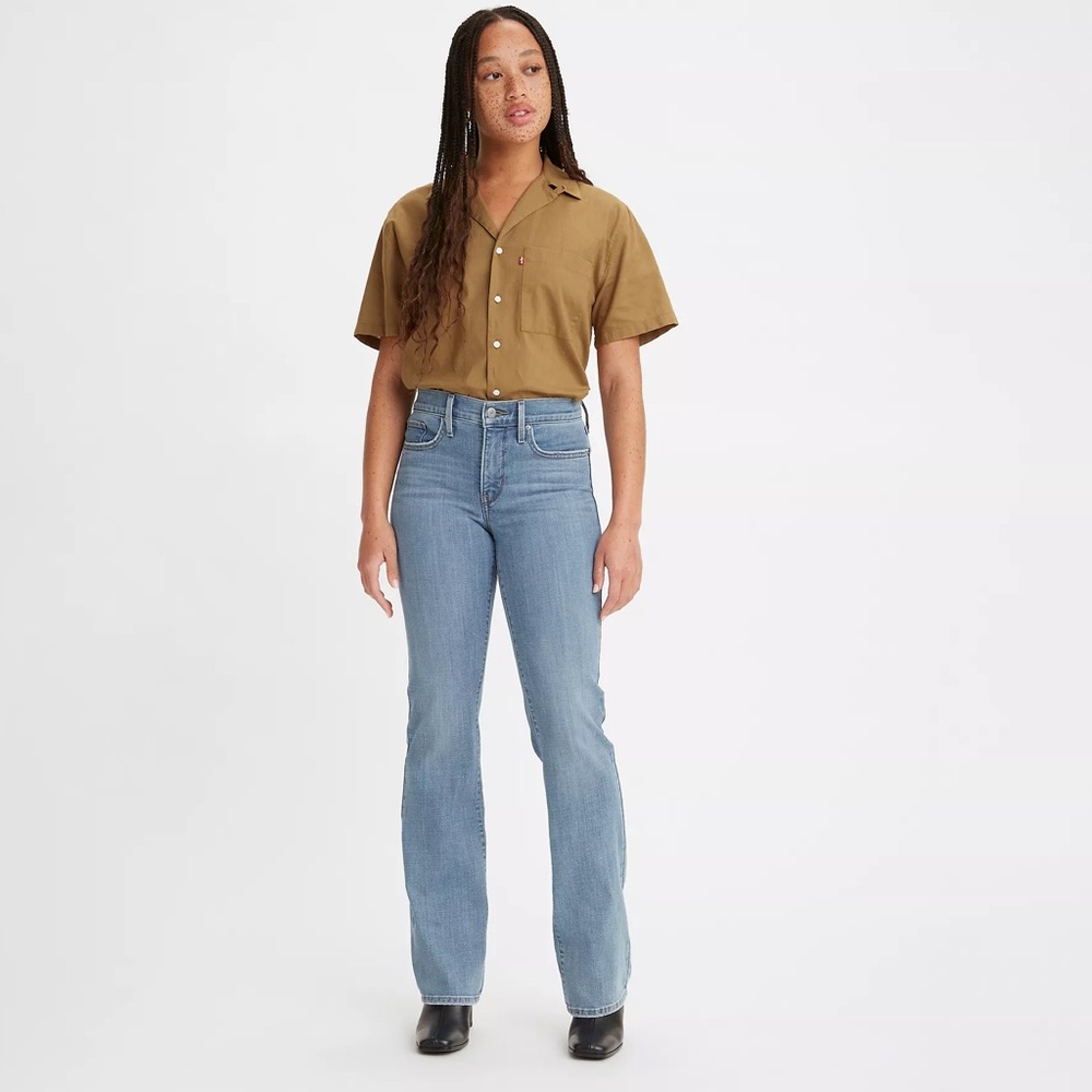 LEVIS 315 SHAPING BOOTCUT WOMEN'S JEANS SIZE 28x30 MEDIUM WASH